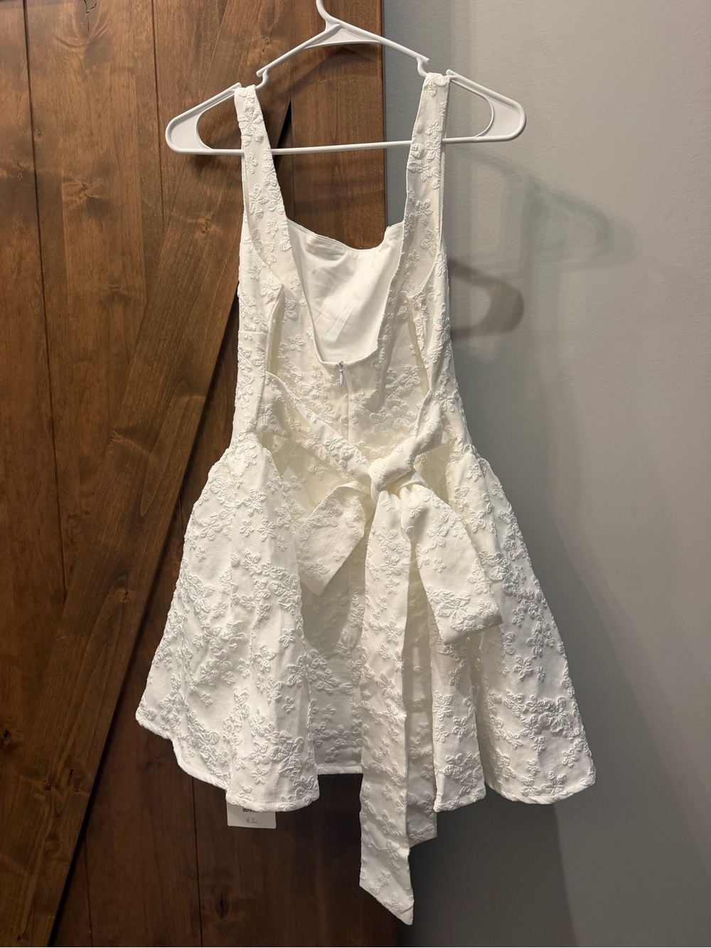 Cider White Textured Floral A-Line Mini Dress - Picture 3 of 4